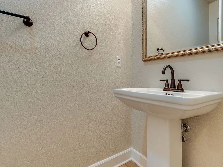 5035 Tesoro Way — Photo 38