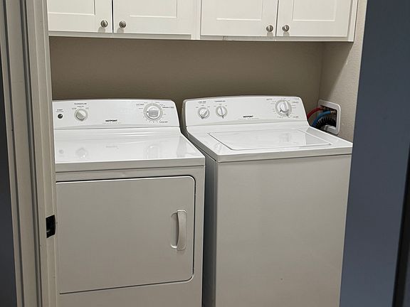 5th image of 3101 Riverstone Ave