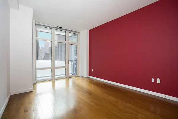 Rented by BLU Real Estate | media 26