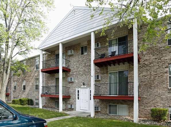 Oak Hill Apartments, 2423 S Holland Sylvania Rd #Db55f2d32, Maumee, OH 43537