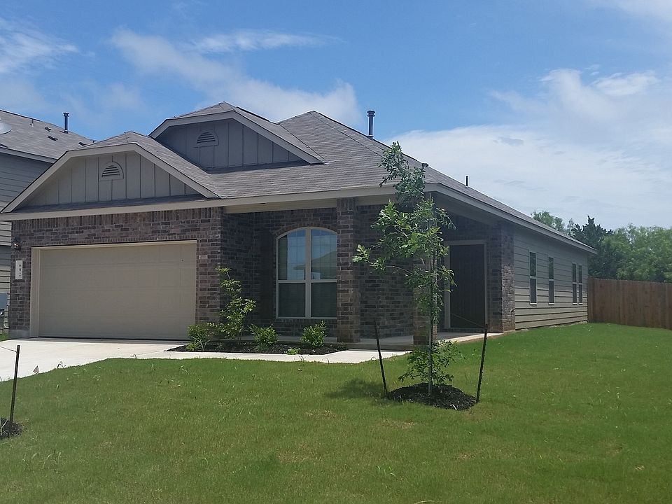 1st image of 692 Community Dr
