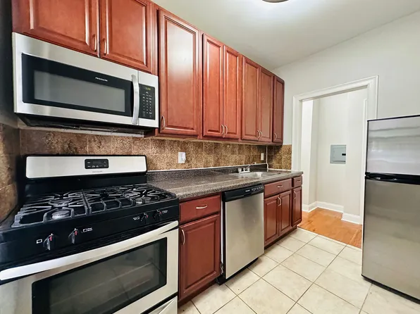 69 Stuyvesant Ave #5R, Jersey City, NJ 07306