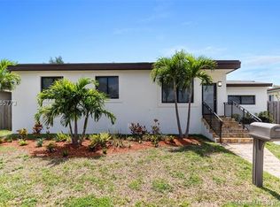 1832 SW 82nd Ct, Miami, FL 33155