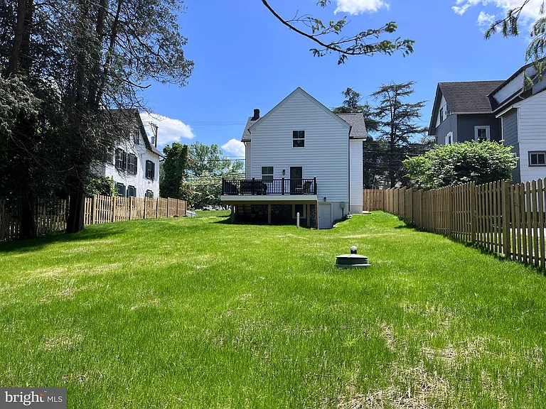 625 Conestoga Rd — Photo 27