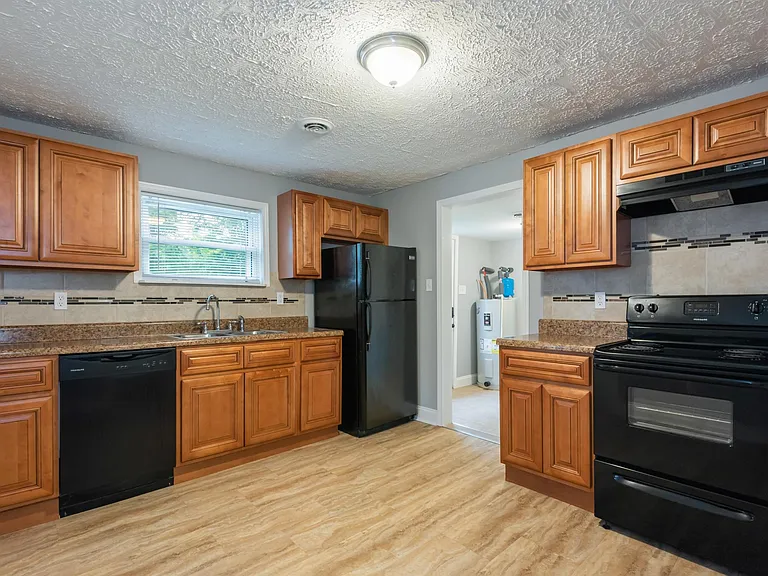 1709 Forrester Rd — Photo 8