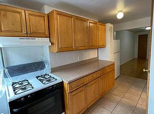 418 E 14th St APT 4, New York, NY 10009