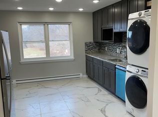 281 Brandegee Ave #15, Groton, CT 06340