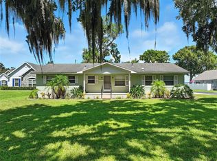 32721 Lake Eustis Dr, Tavares, FL 32778