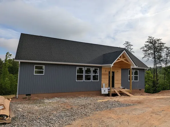 105 S Vineyard Village Dr, Old Fort, NC 28762