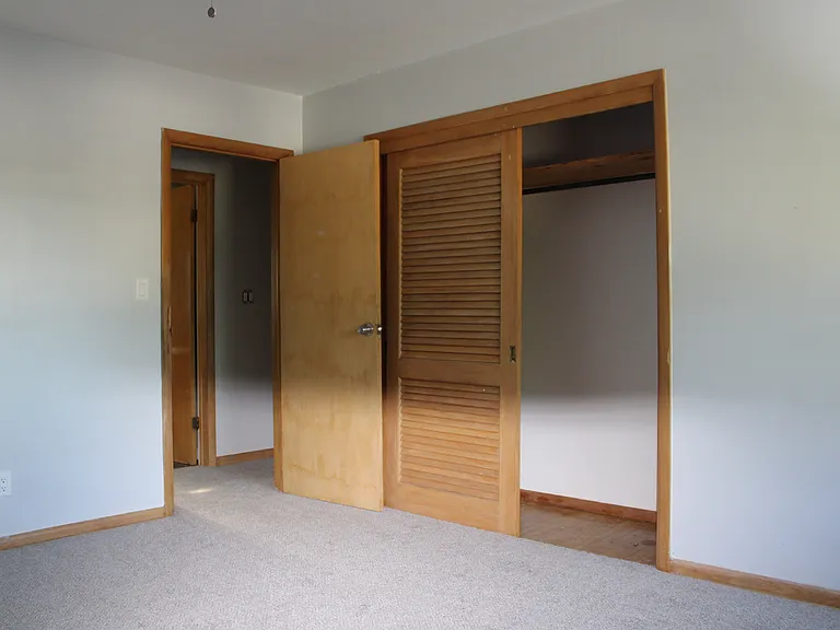 Big Bedrooms with Large closets