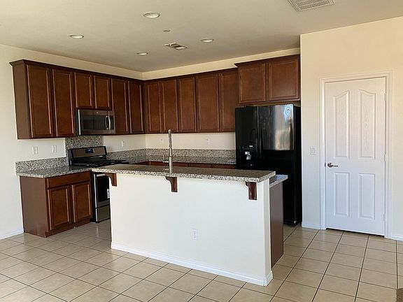 4th image of 53774 Calle Sanborn