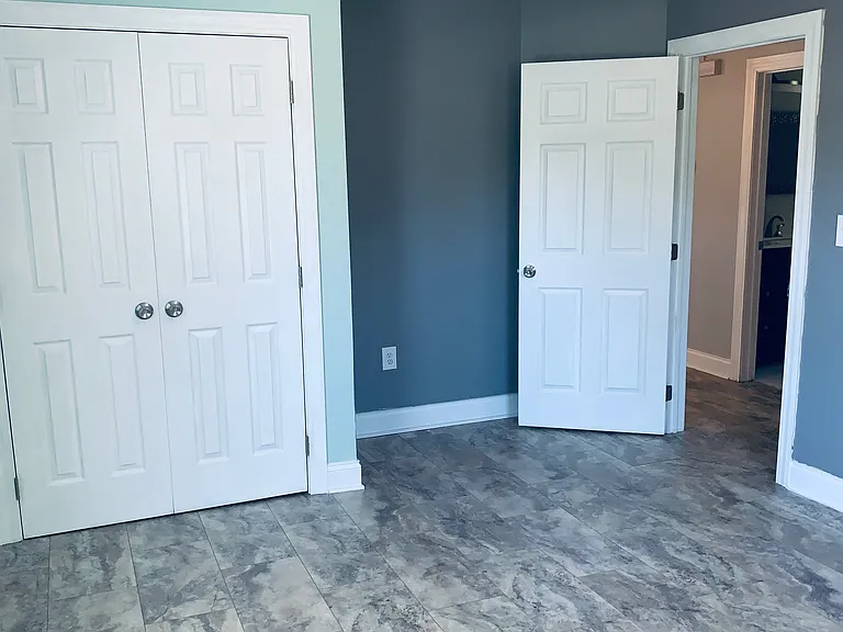 152 Talley St — Photo 8