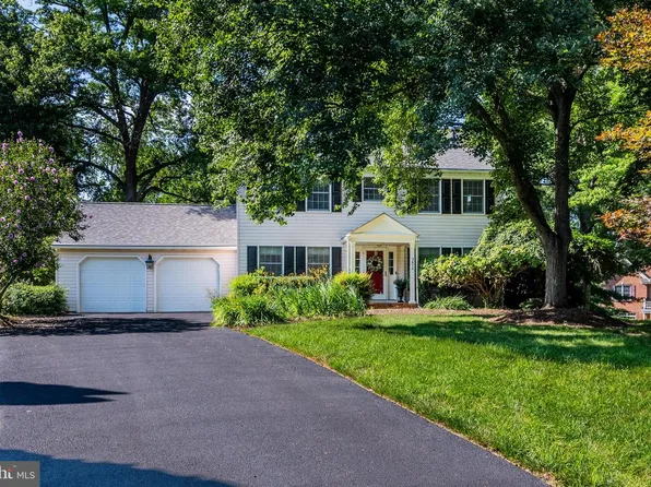 3672 Meadowvale Rd, Ellicott City, MD 21042
