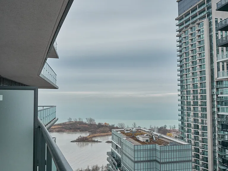 38 Annie Craig Dr #2507 — Photo 4