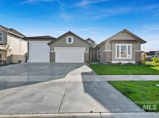 2604 E Sawtelle Peak, Meridian, ID 83642