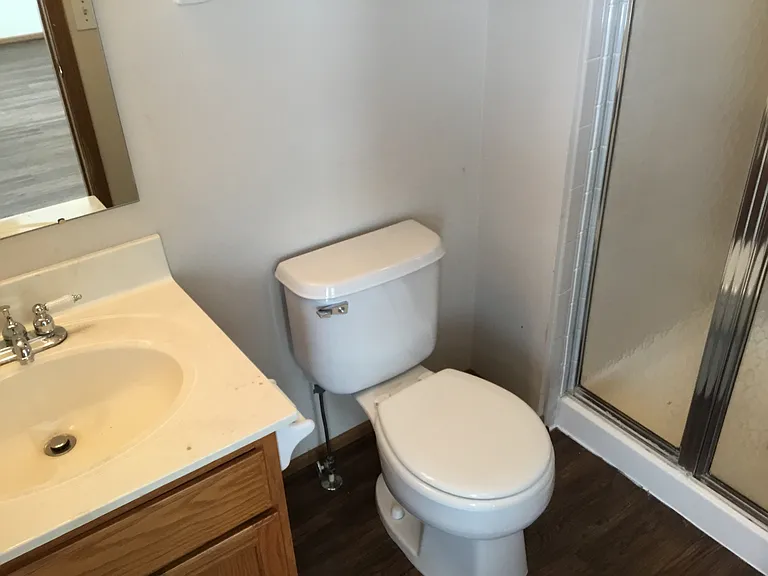 199 Yehlshire Dr — Photo 8