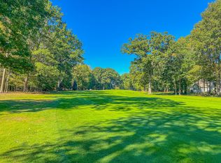 9861 Sunset Dr #305, Stanwood, MI