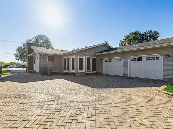 4th image of 148 Wallace Ave