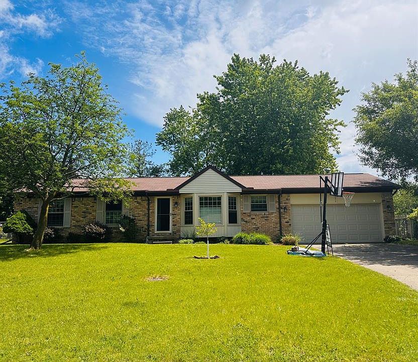 6075 Stockbridge Commons Trl, Grand Blanc, MI 48439 Zillow