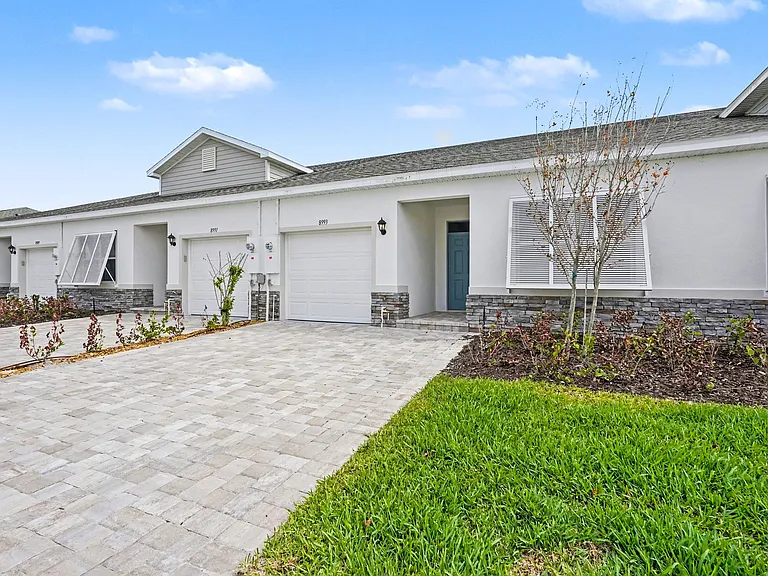 8993 Orchid Reserve Cir — Photo 24