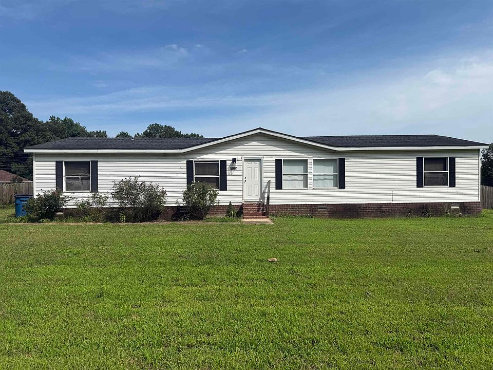 1st image of 1860 Maple Dr