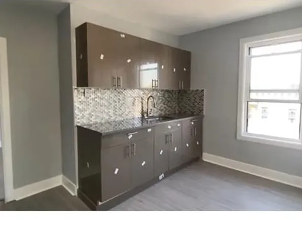 782 Hallett St, Bridgeport, CT