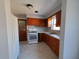 1311 Brummel St #2, Evanston, IL 60202