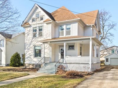 171 N Sycamore St, Hinckley, IL, 60520