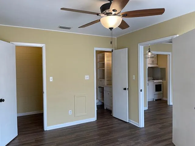 2241 W Pensacola St #69 — Photo 5
