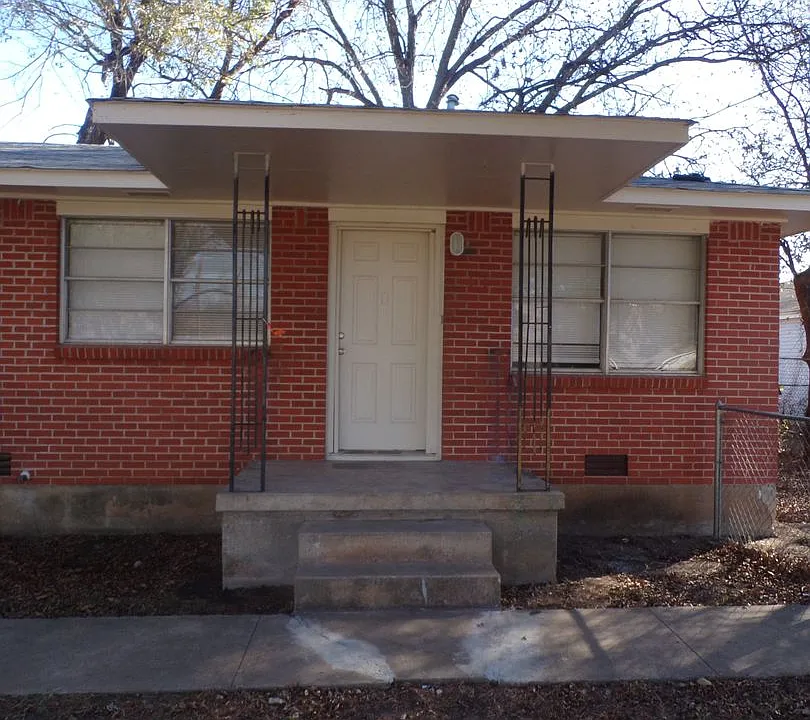 1803 NW 14th St #A