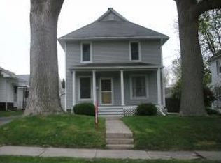 704 Gilbert St, Kewanee, IL 61443