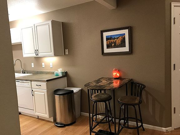 Breakfast nook