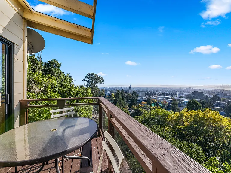 1724 La Vereda Rd — Photo 17