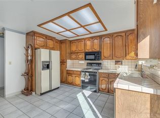 1020 Massachusetts Ave, Riverside, CA 92507