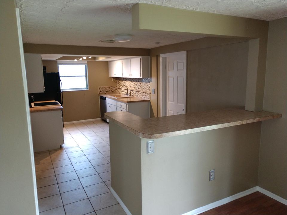 1st image of 2140 Shannon Dr