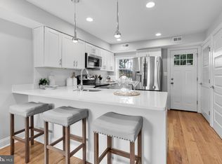 1153 Summit St NE, Washington, DC 20002