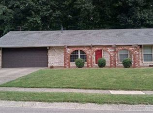 425 Spruceway Dr, Springboro, OH 45066