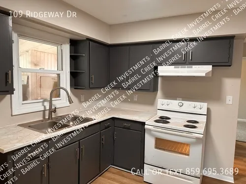 109 Ridgeway Dr Photo 1