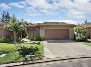 2351 Hyde Park Cir, Lodi, CA 95242