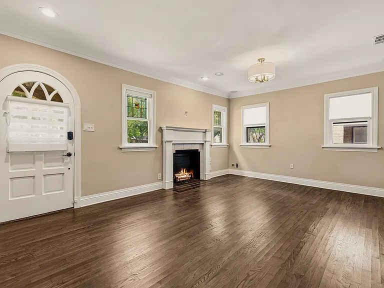 5619 McCommas Blvd — Photo 12