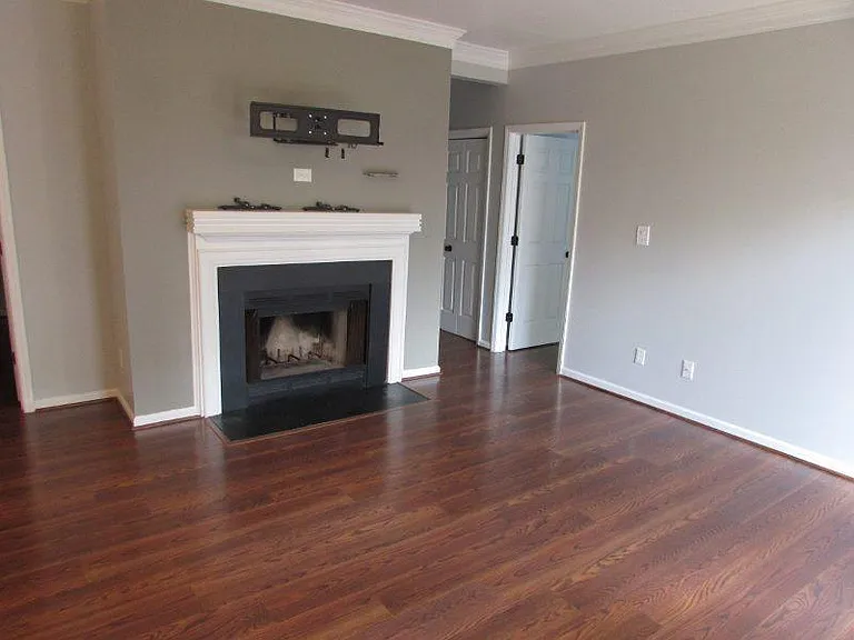 1001 Brighthurst Dr #101 — Photo 8
