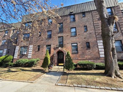 22-27 76 Street #2A, East Elmhurst, NY, 11370