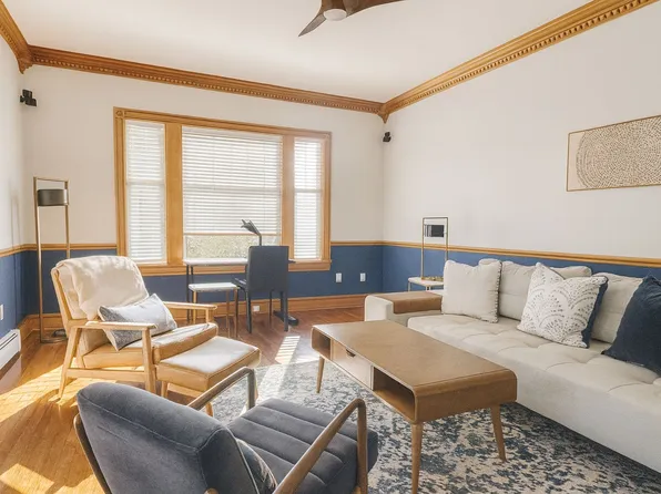 20 Berkeley Ave, Newport, RI