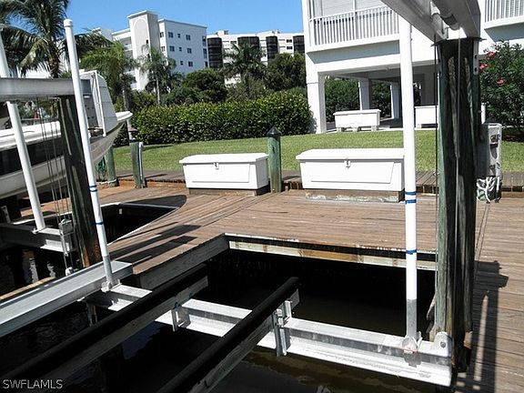 3rd image of 4361 Bay Beach Ln #22
