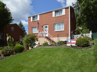988 Elizabeth St, Pittsburgh, PA
