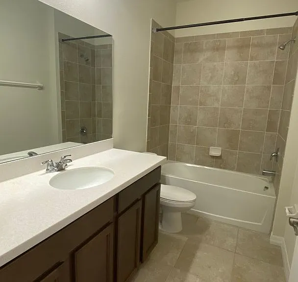 13515 Palmera Vista Dr — Photo 12