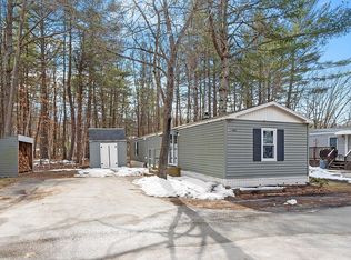 35 Spruce Ter, Derry, NH 03038