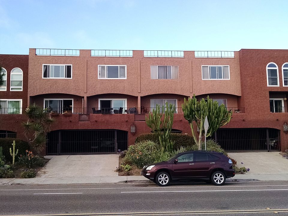 2nd image of 2222 Carmel Valley Rd