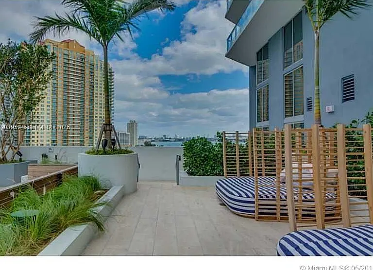 1300 Brickell Bay Dr #1707 — Photo 15