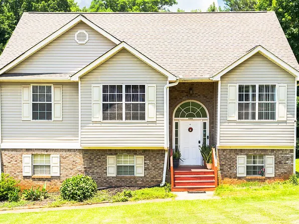 45 Avery Dr, Covington, GA 30016